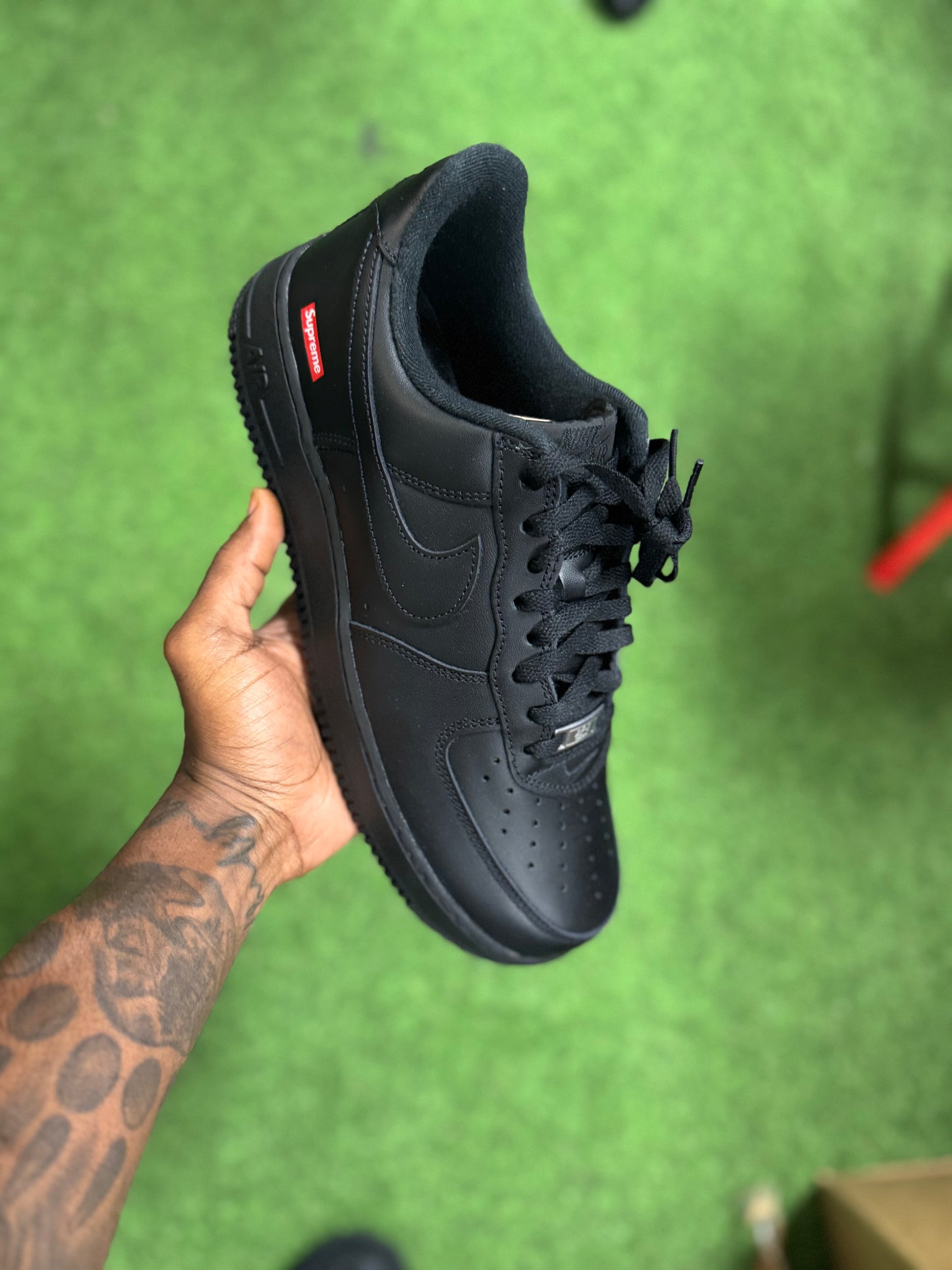 BLK - SUPREME AF1S -