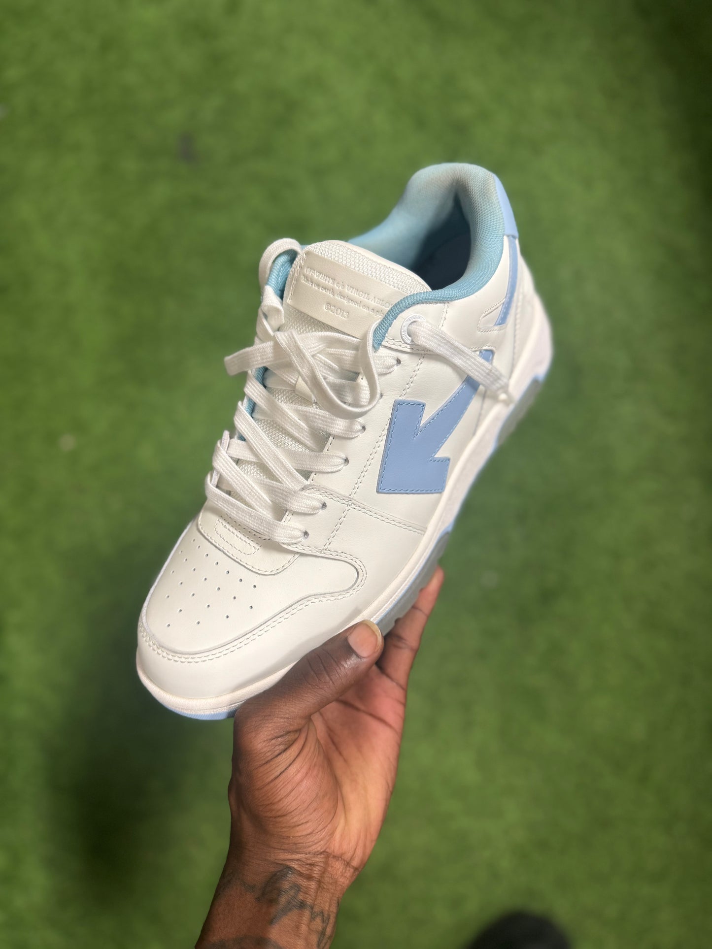 Off-White Out of Office 'White/Light Blue'